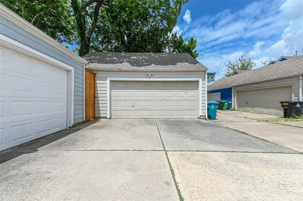 1004 Ruthven Street - Photo 22