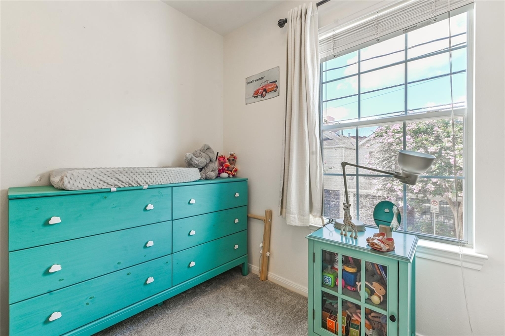 1004 Ruthven Street - Photo 16