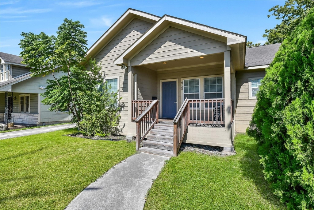 4733 Clay Street - Photo 2
