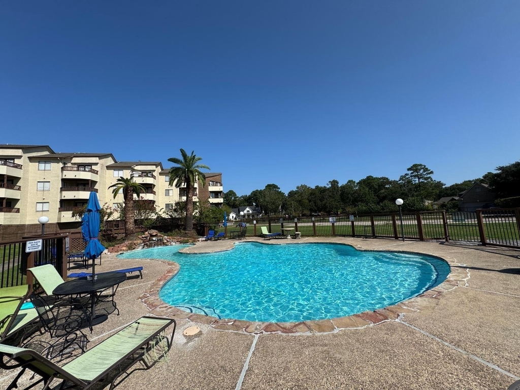6107 Snug Harbor Drive - Photo 8