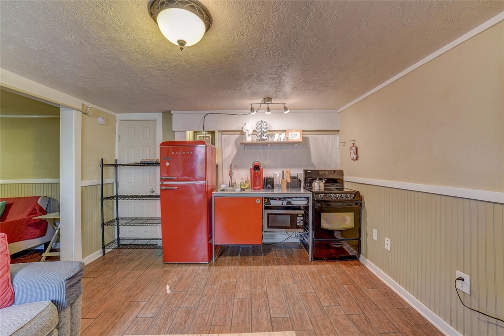 1206 17th Street - Photo 23