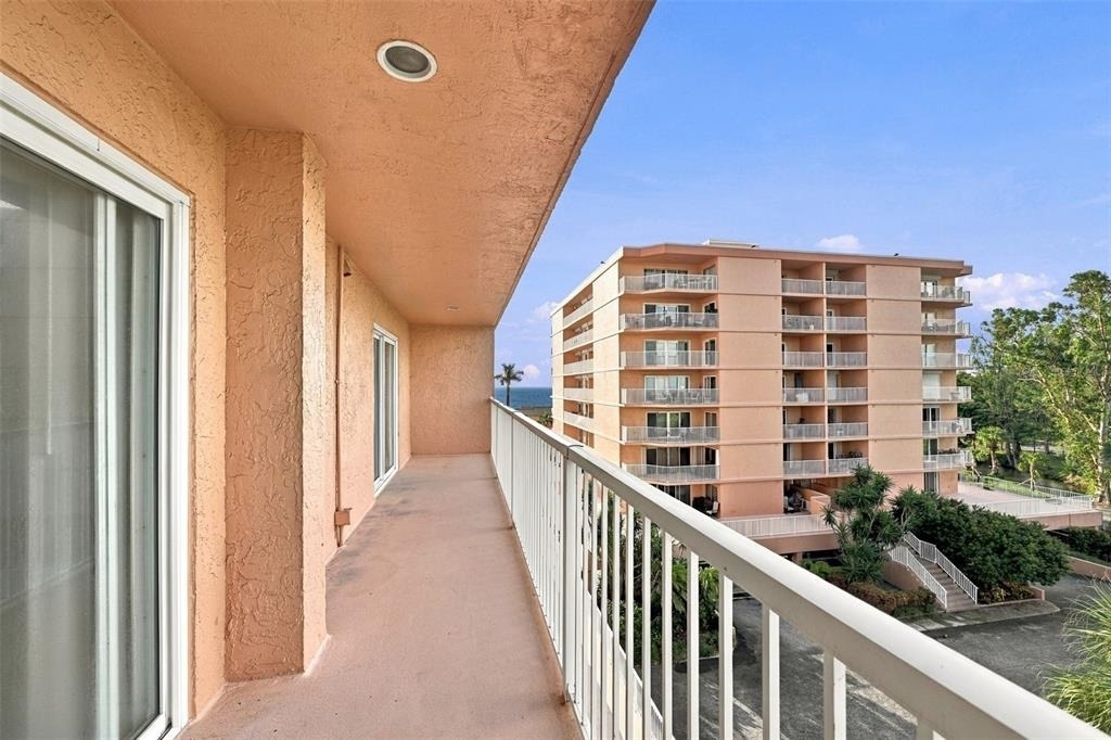 7430 Sunshine Skyway Lane S - Photo 23
