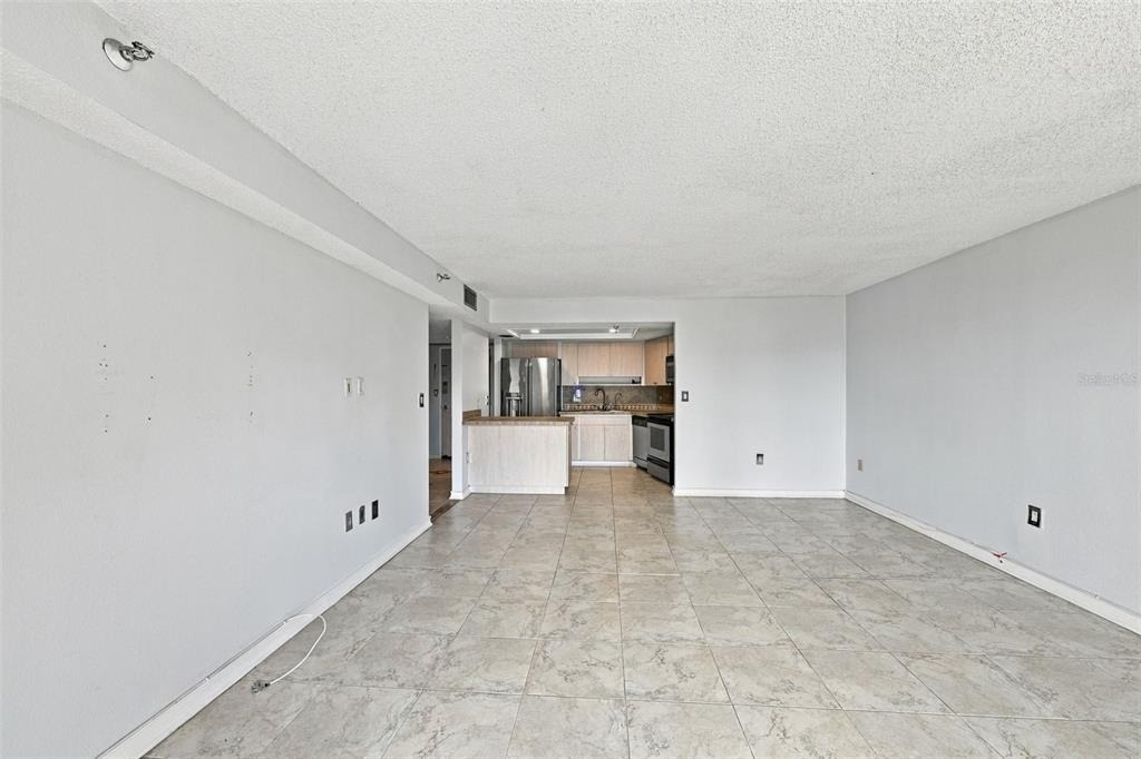 7430 Sunshine Skyway Lane S - Photo 9