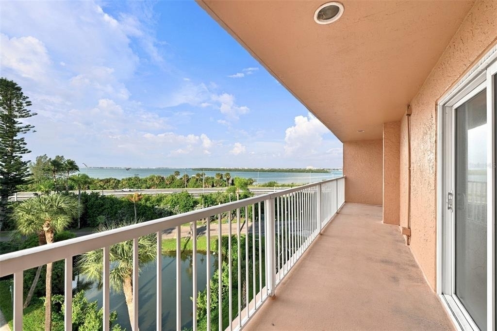 7430 Sunshine Skyway Lane S - Photo 24