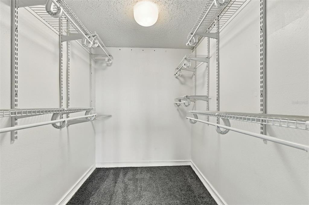 7430 Sunshine Skyway Lane S - Photo 15