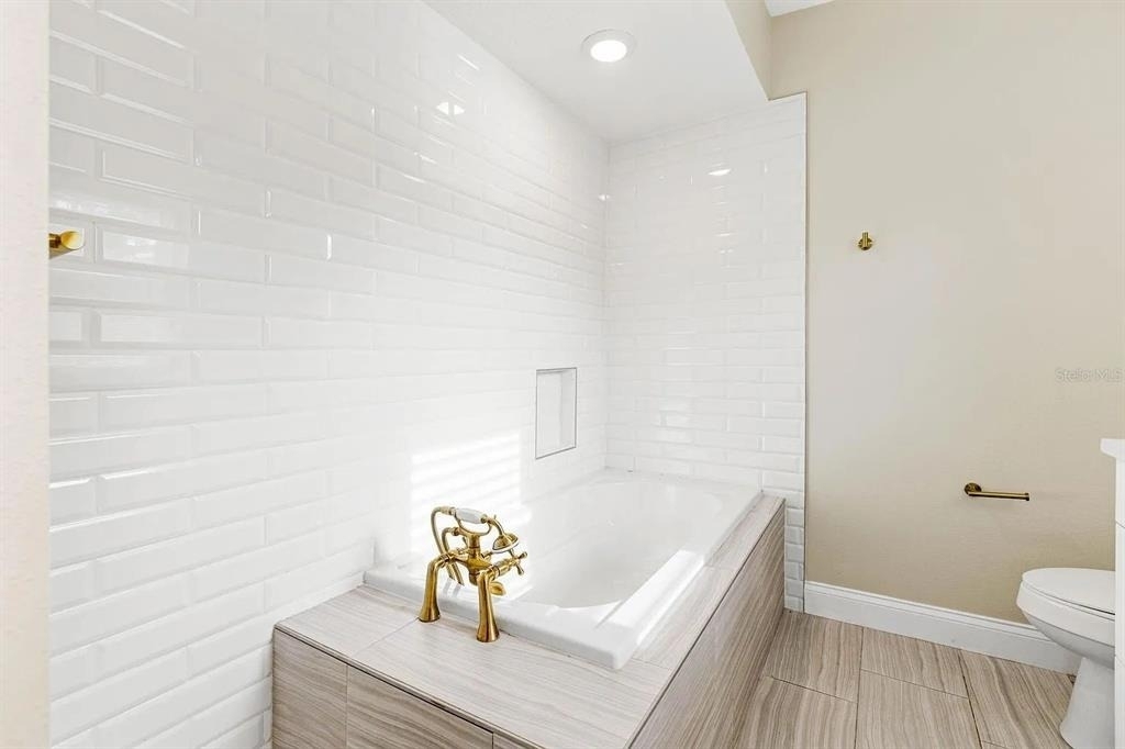 2614 W Henry Avenue - Photo 11
