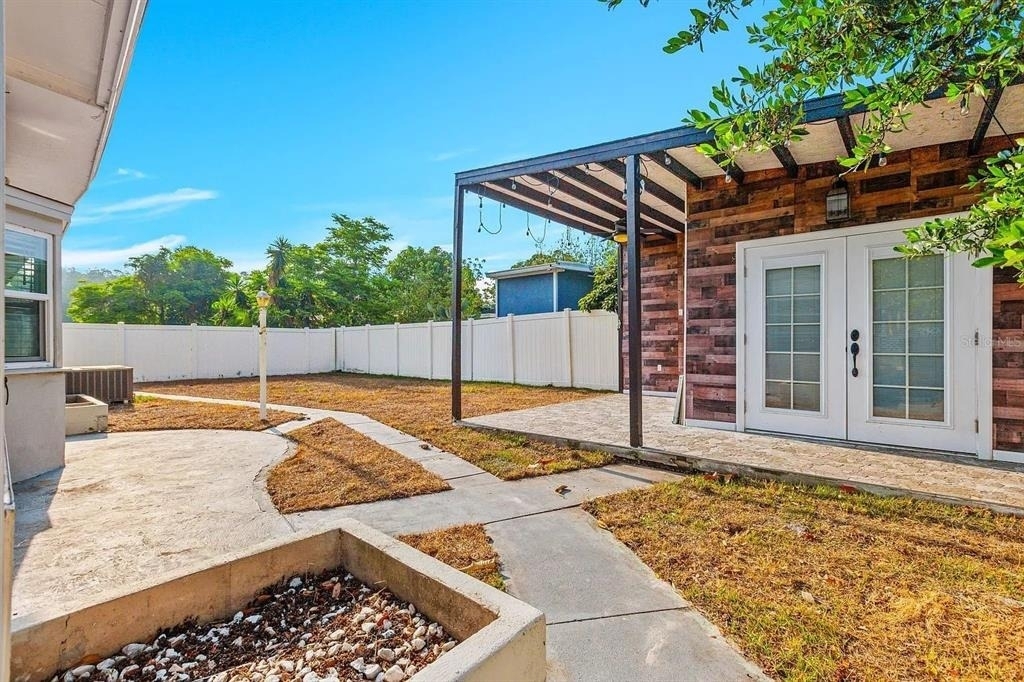 2614 W Henry Avenue - Photo 13