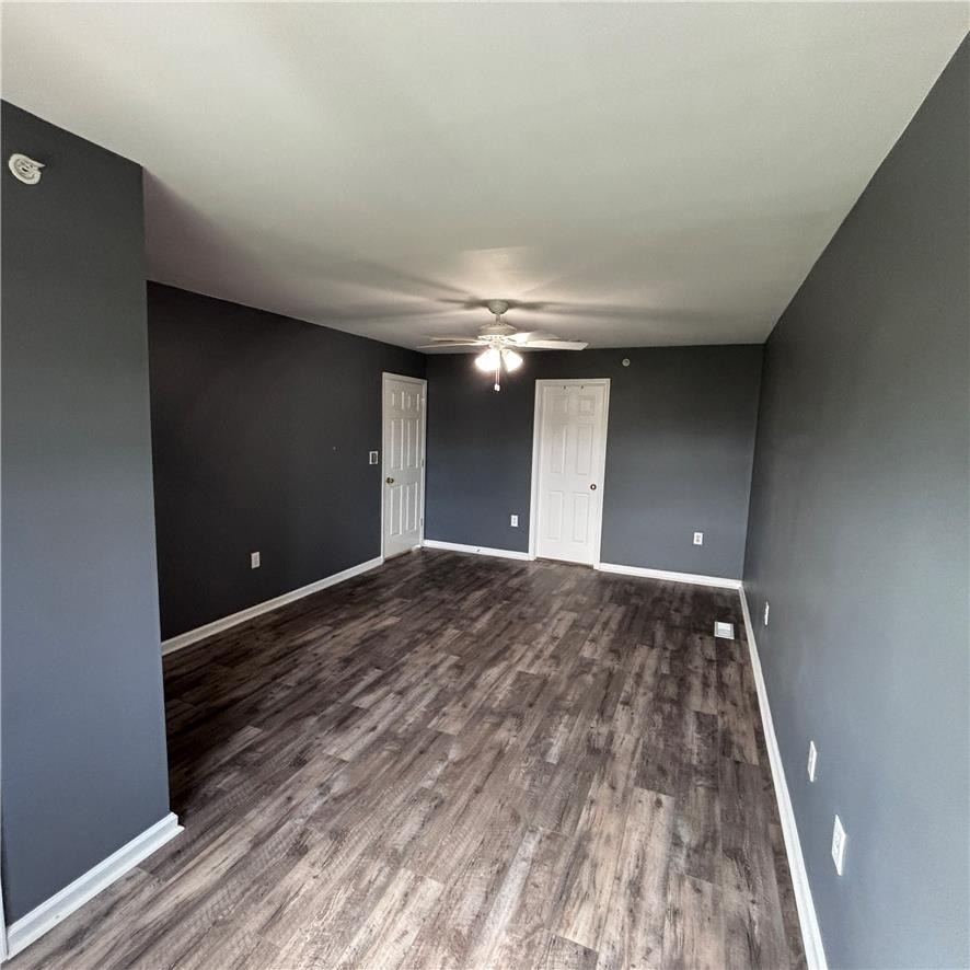 207 Hampshire - Photo 20