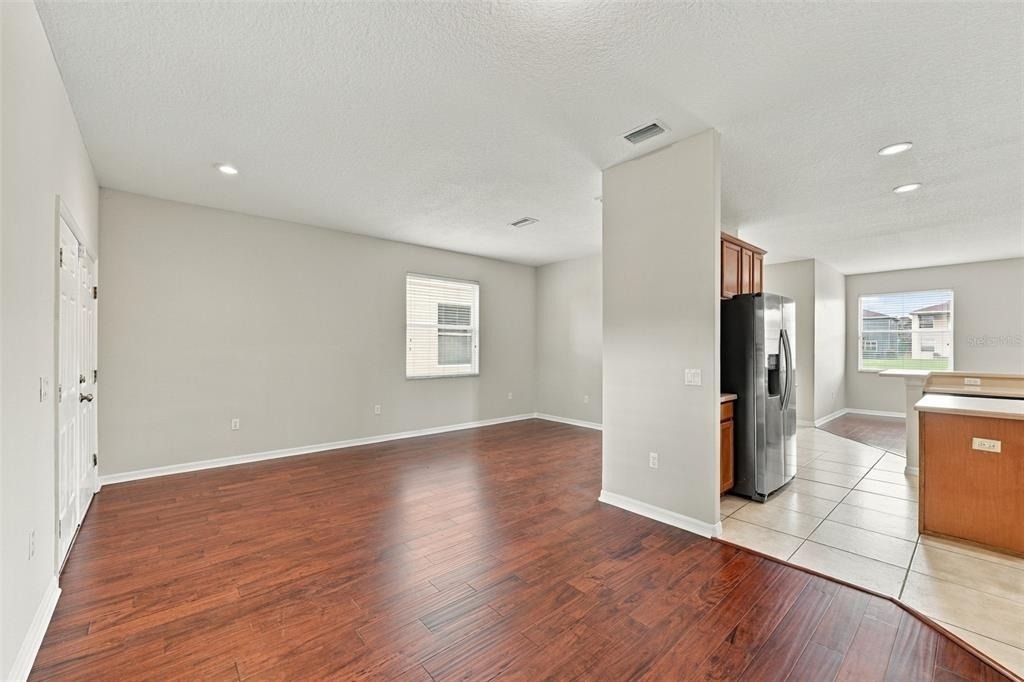 8826 Royal Enclave Boulevard - Photo 7