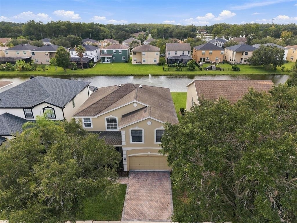 8826 Royal Enclave Boulevard - Photo 3