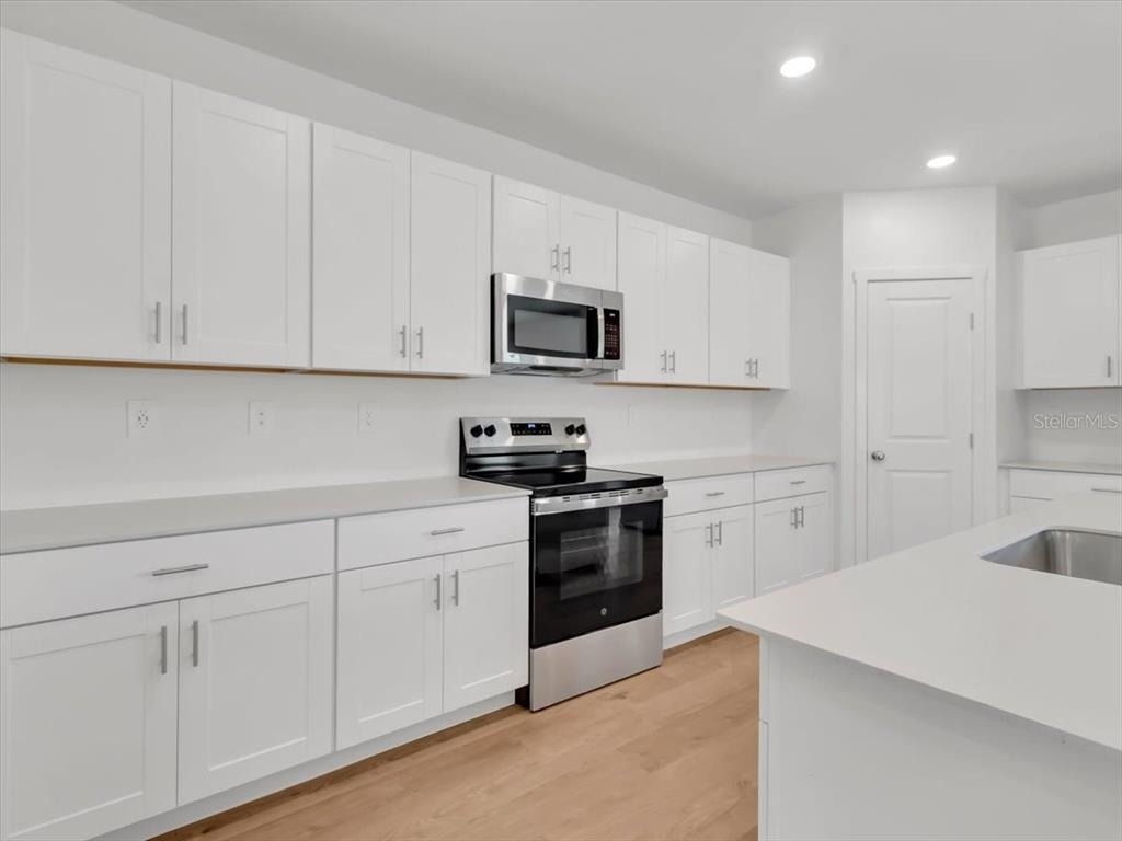 7349 Rainbow Bay Place - Photo 12
