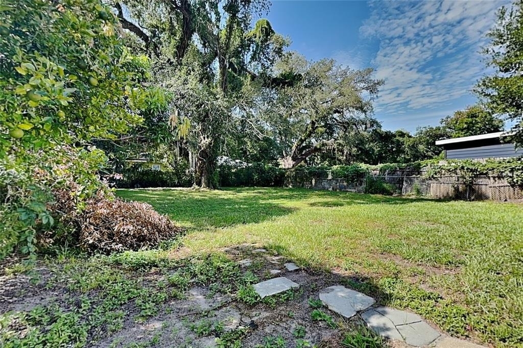 1505 E Genesee Street - Photo 14