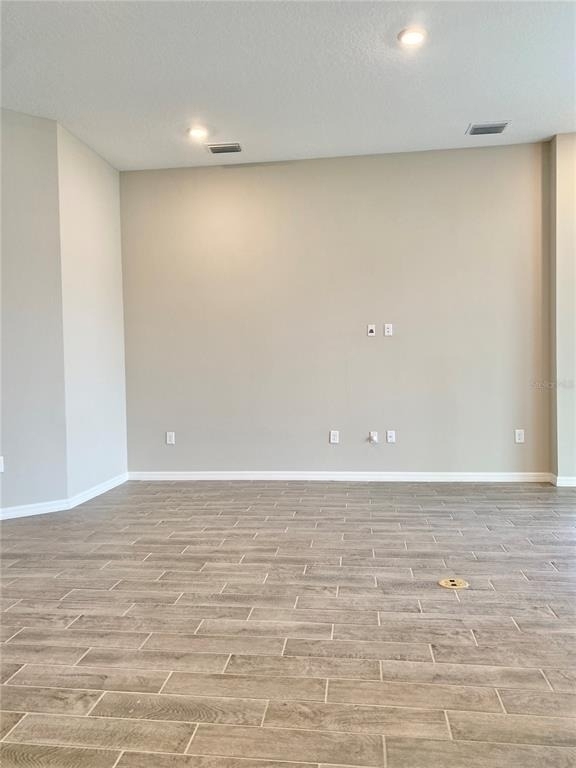 33879 Astoria Cir - Photo 16