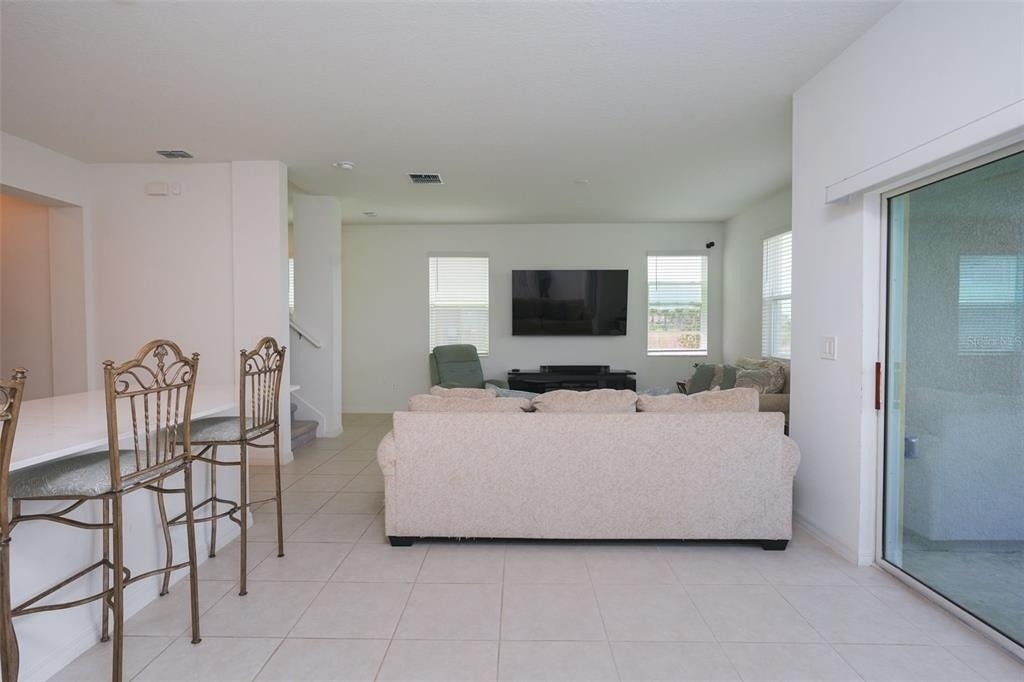 10059 Trumpet Honeysuckle Way - Photo 14