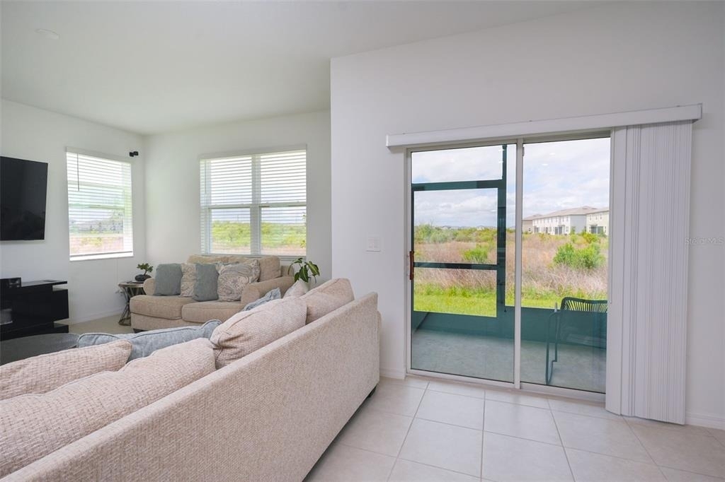 10059 Trumpet Honeysuckle Way - Photo 12