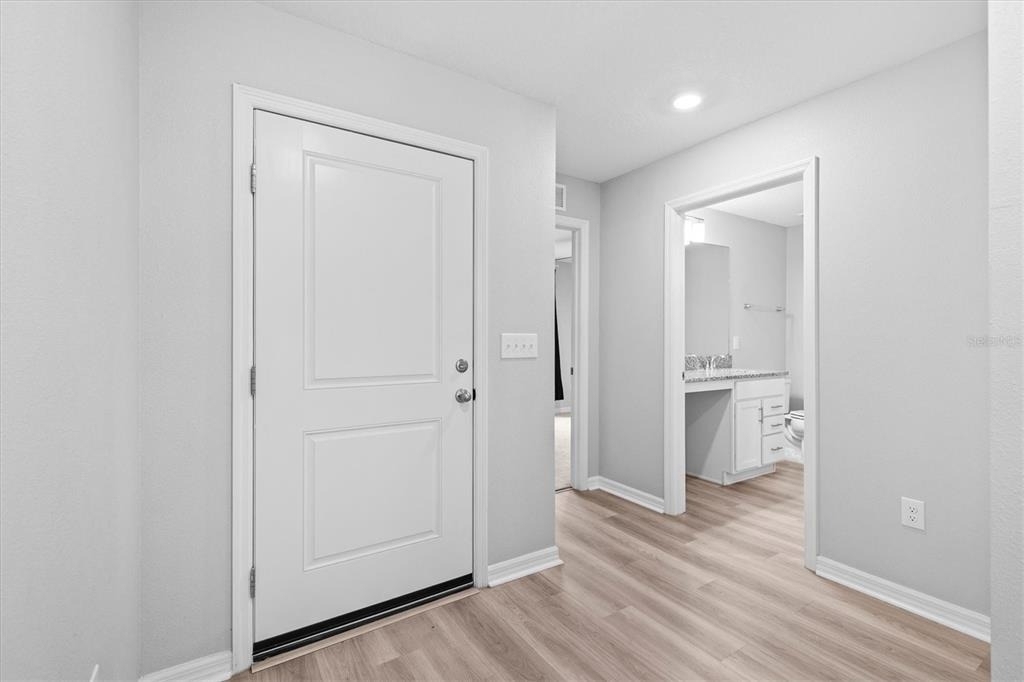 9972 Mesic Woods Avenue - Photo 39