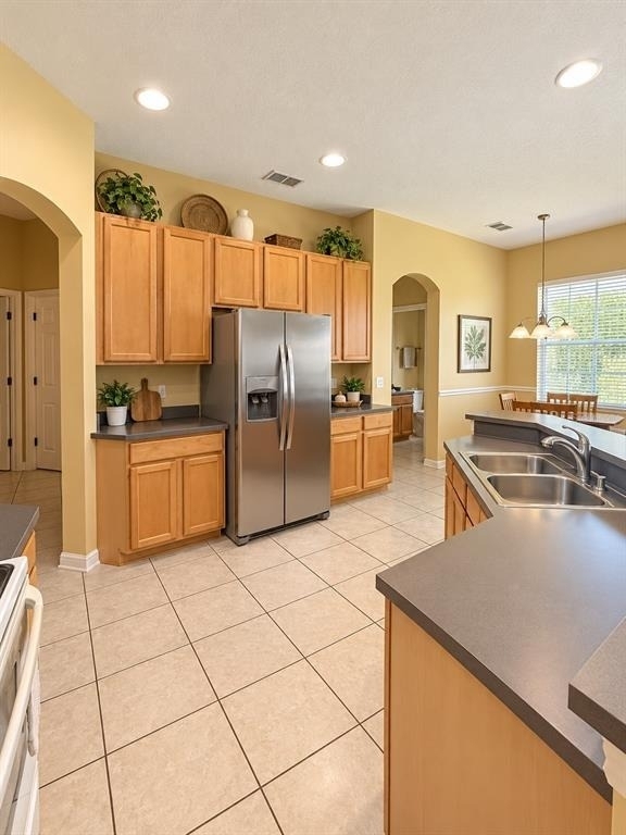 2724 Willowcreek Drive - Photo 2