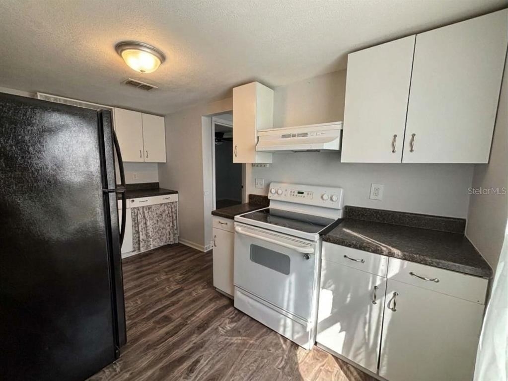 2505 Golfview Street - Photo 12