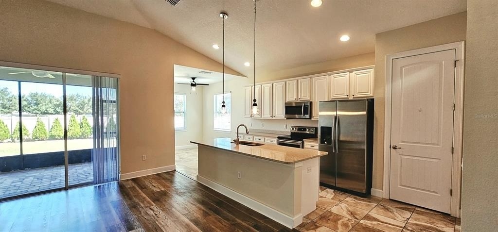 465 Bellissimo Place - Photo 29