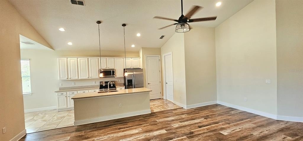 465 Bellissimo Place - Photo 26