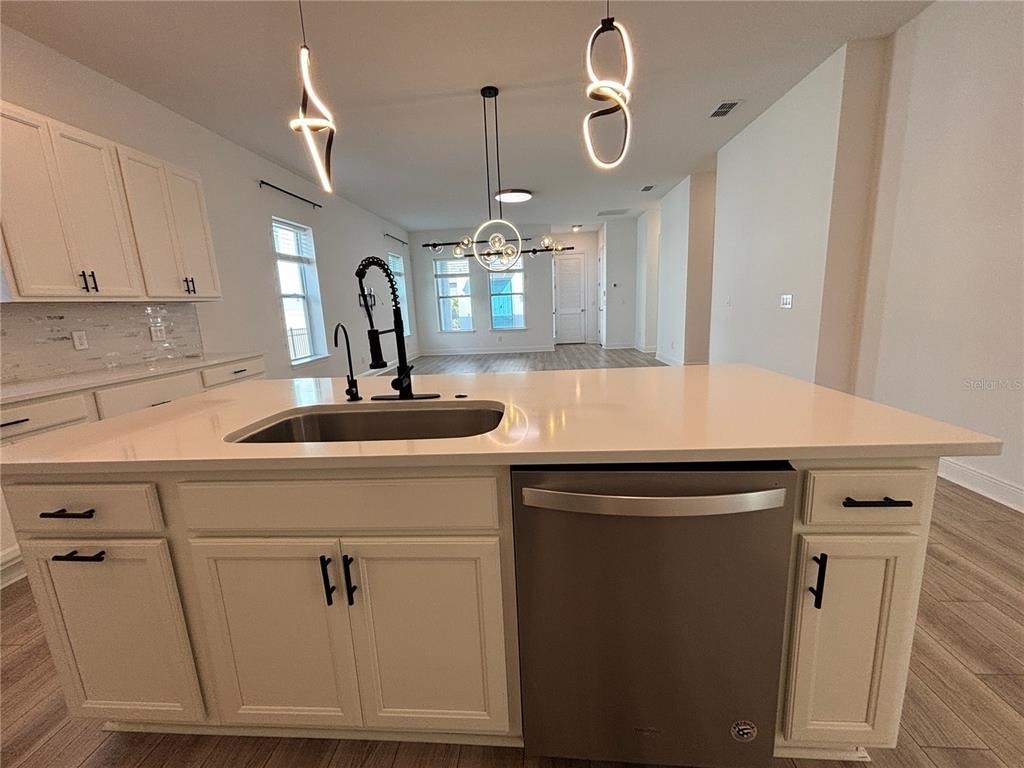 6969 Arnoldson Street - Photo 13