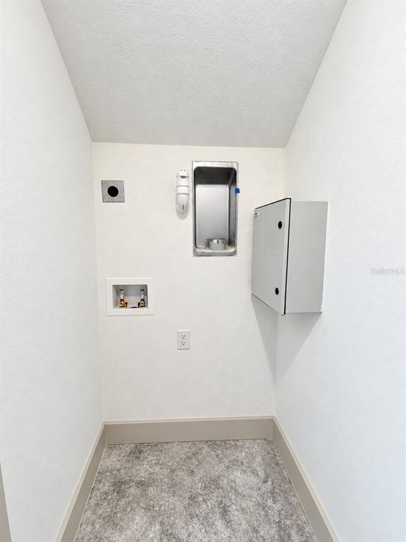 724 Ellwood Avenue - Photo 15