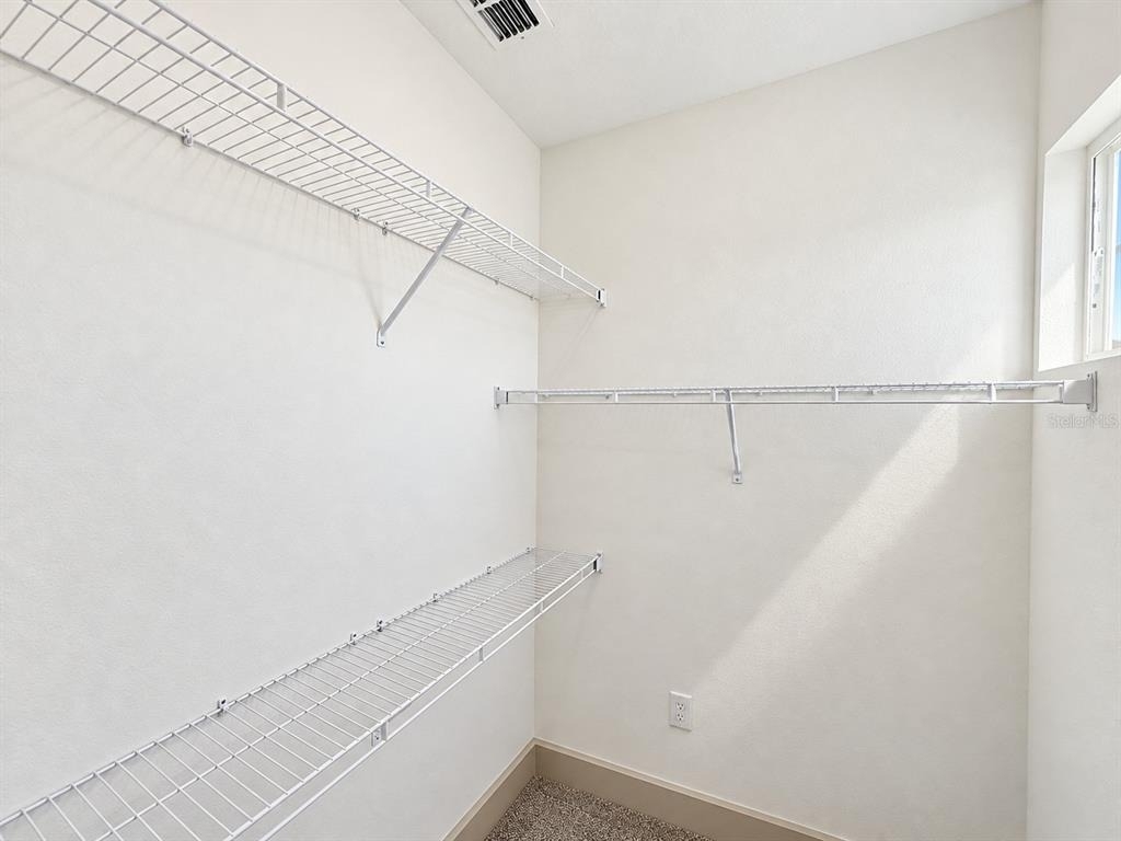 724 Ellwood Avenue - Photo 11