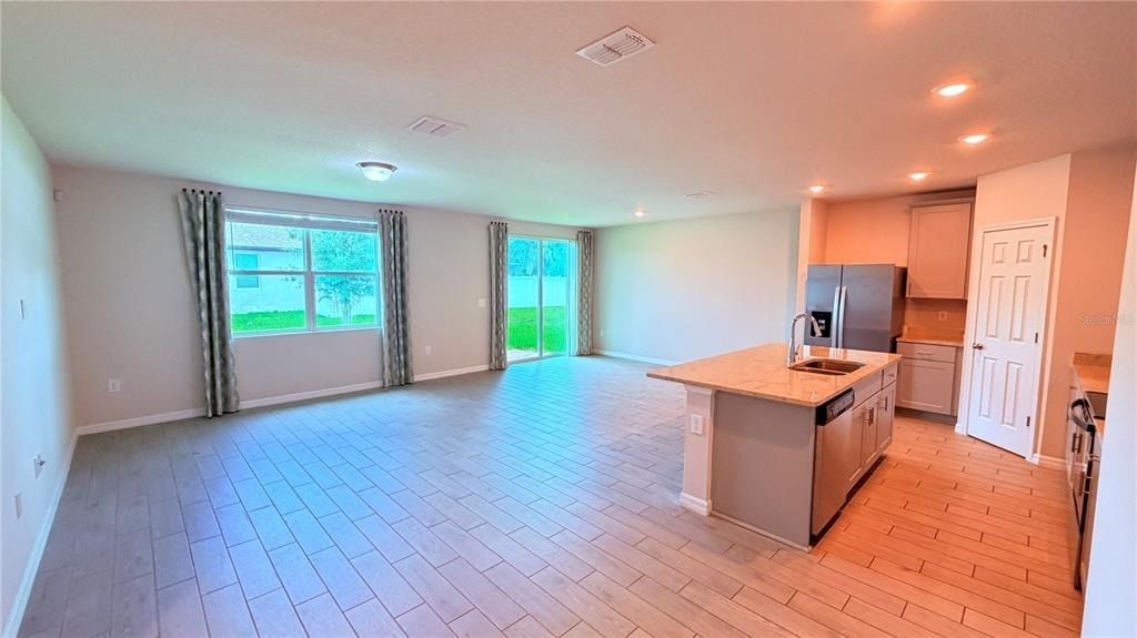 702 Alta Vista Court - Photo 4