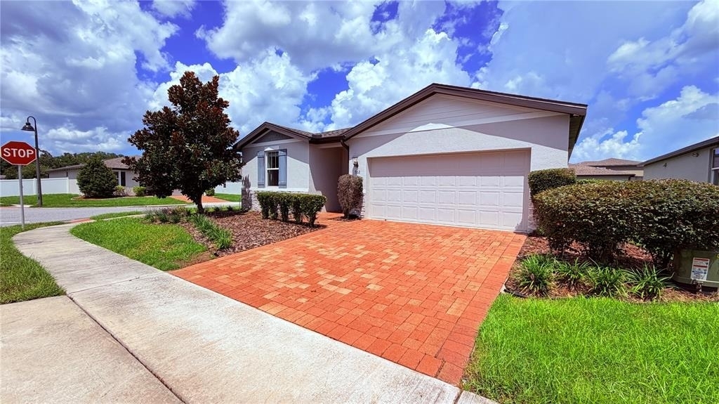 702 Alta Vista Court - Photo 0