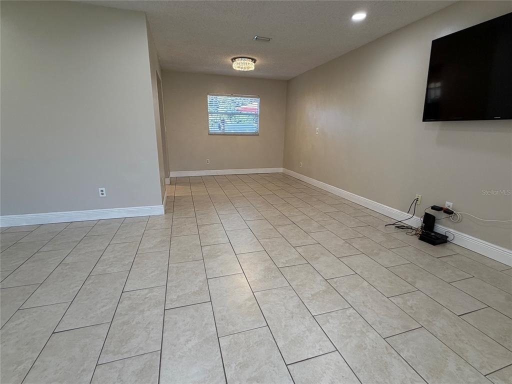 281 Reider Avenue - Photo 4