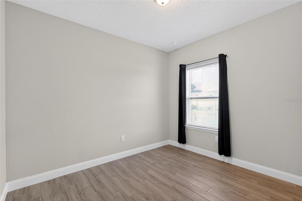 717 Robin Court - Photo 10