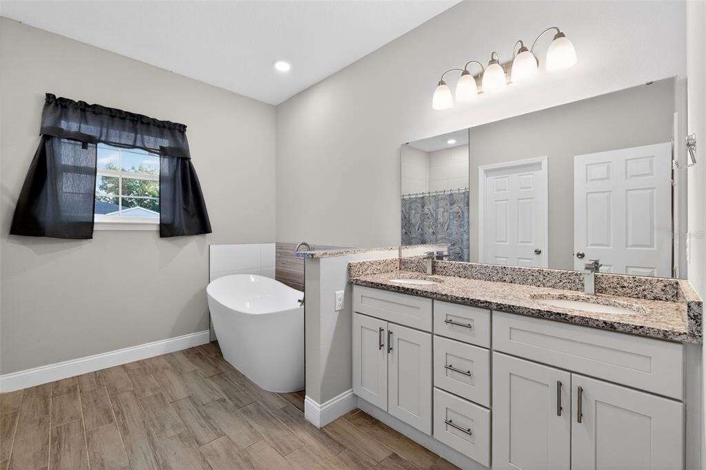 717 Robin Court - Photo 38