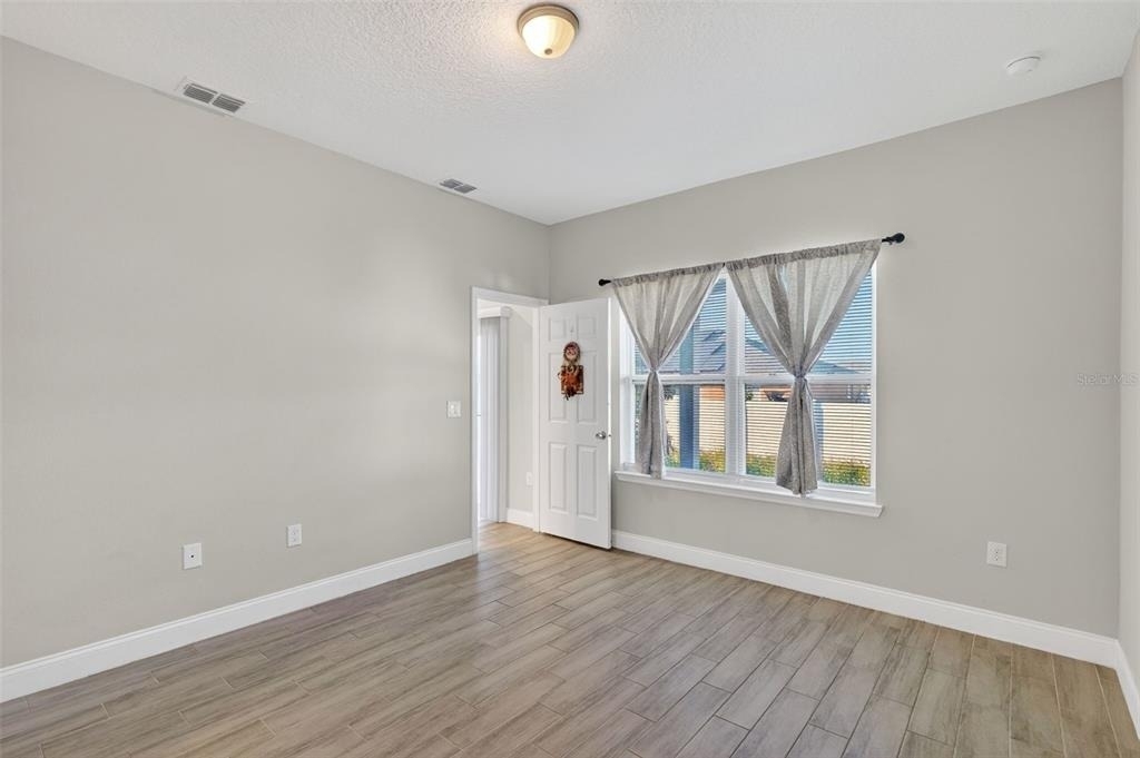 717 Robin Court - Photo 16