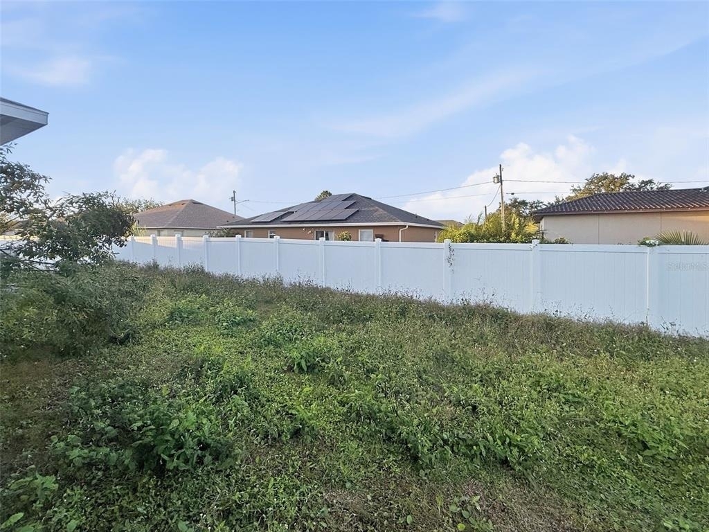 717 Robin Court - Photo 4