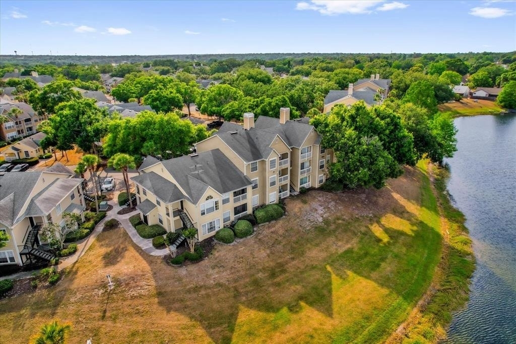 1065 S Hiawassee Road - Photo 2