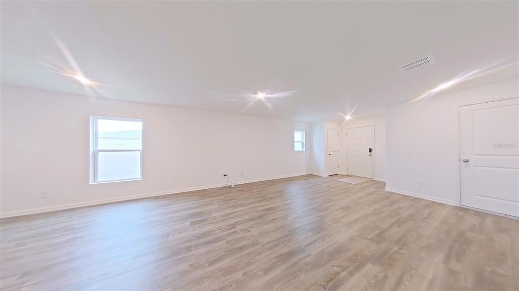 1234 Chester Avenue - Photo 2