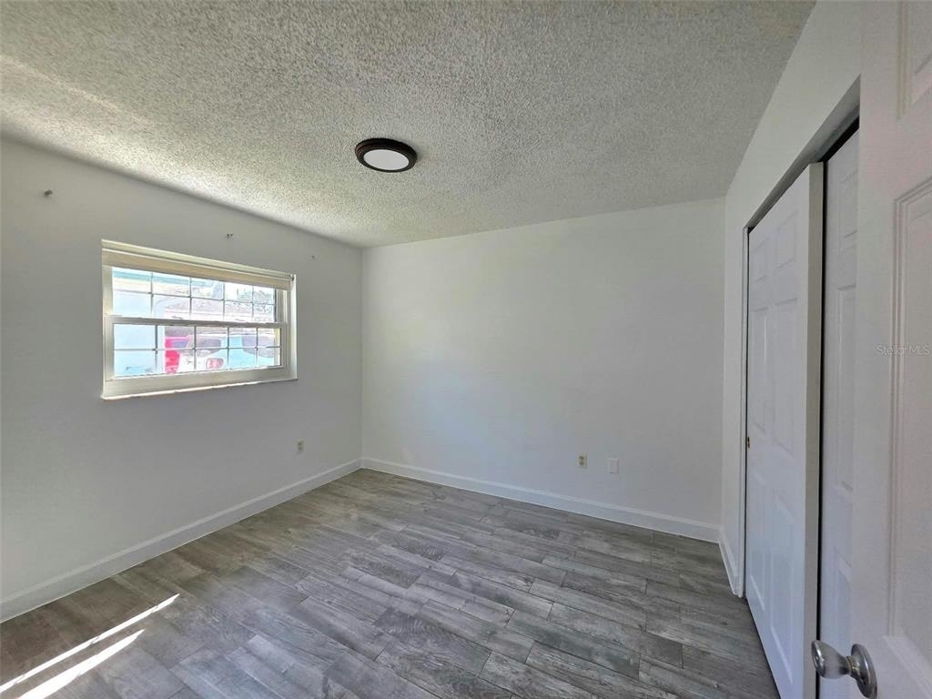 564 Notre Dame Drive - Photo 12