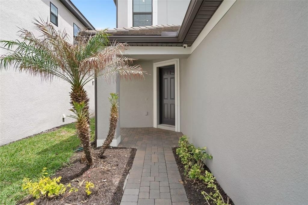 1369 Blue Stem Lane - Photo 2