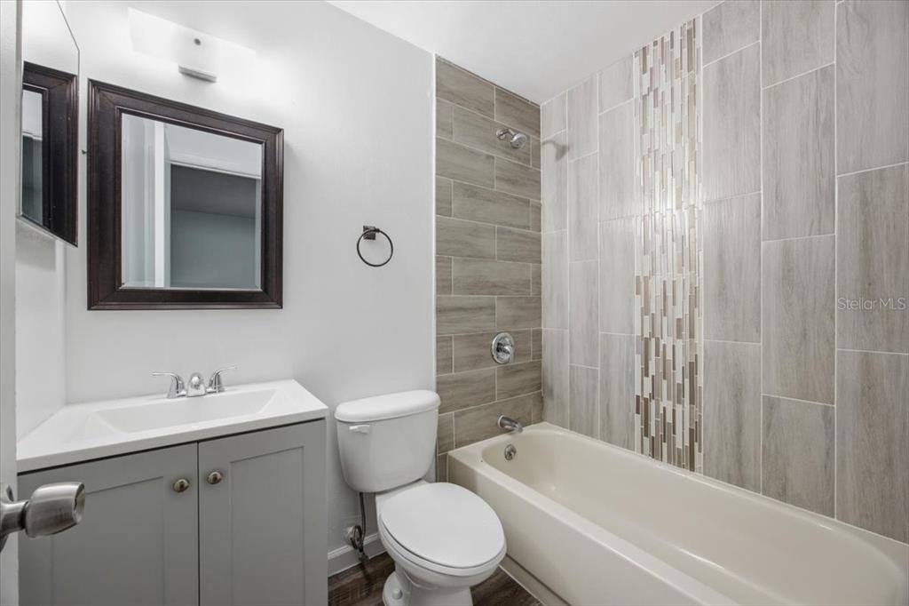 12216 Eastcove Drive - Photo 8