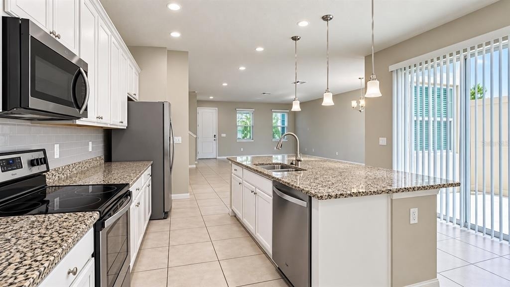 13706 Beckman Drive - Photo 7