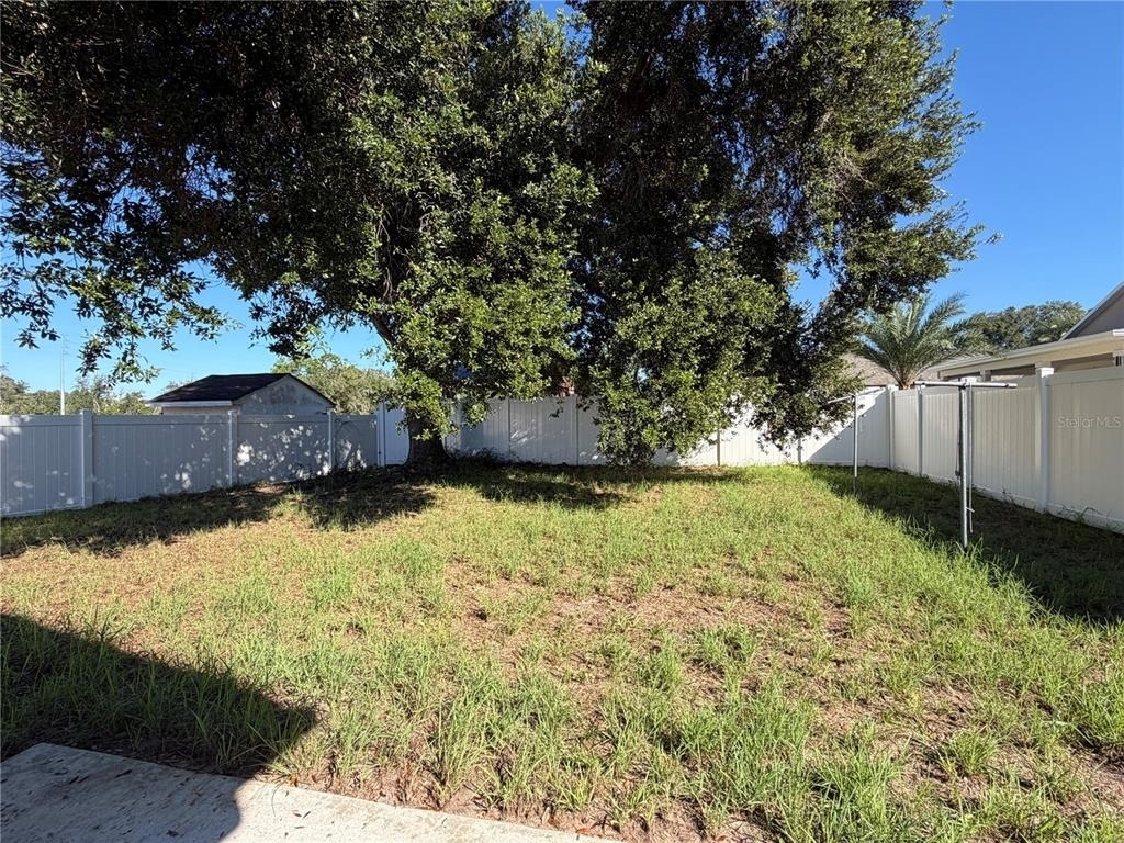 6739 Forsyth Oak Court - Photo 24