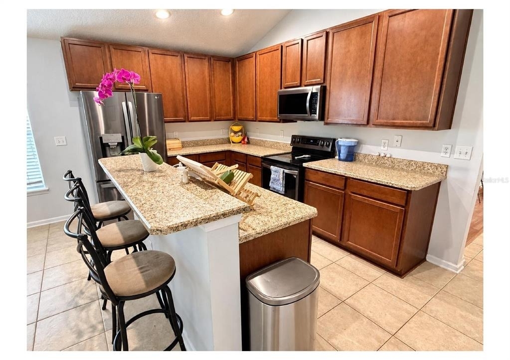 4922 Nw 81 Avenue - Photo 1