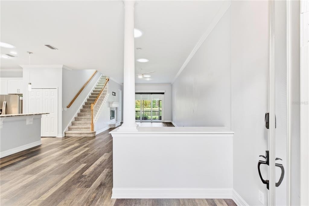 1118 Hansberry Court - Photo 3