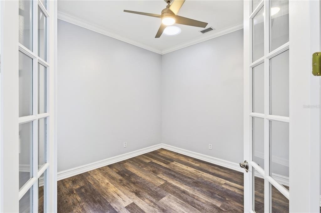 1118 Hansberry Court - Photo 4