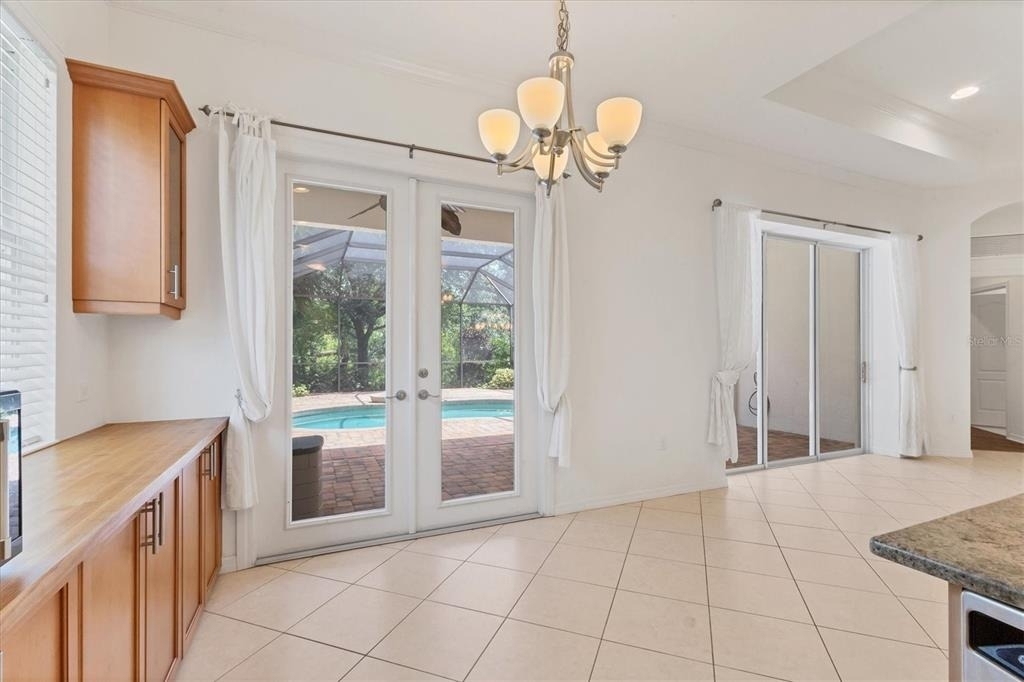 7236 Lismore Court - Photo 10