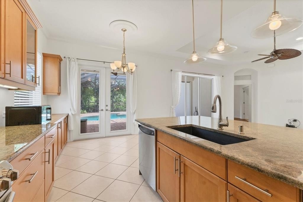 7236 Lismore Court - Photo 9