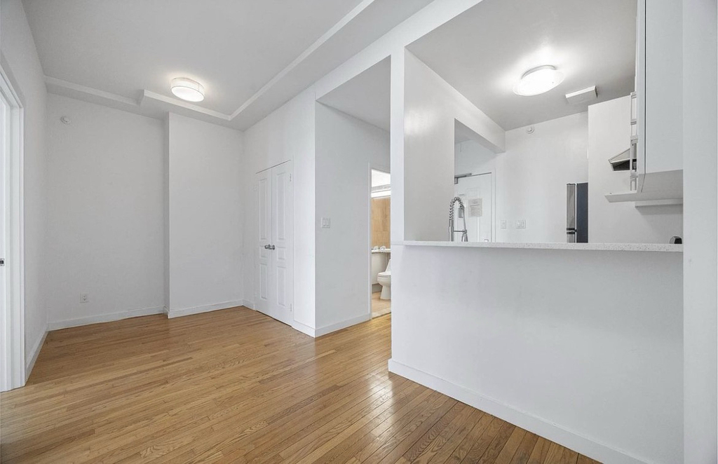 106 Fulton Street - Photo 5
