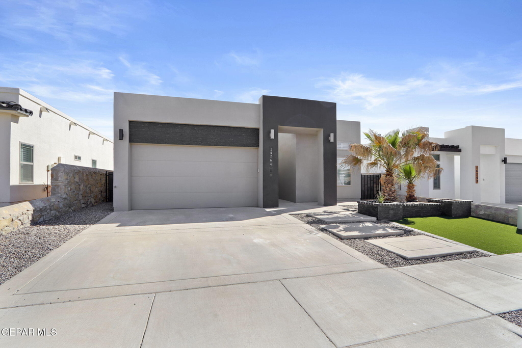 14264 John Scagno - Photo 1