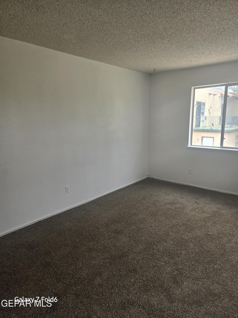 11209 Campestre Lane - Photo 7