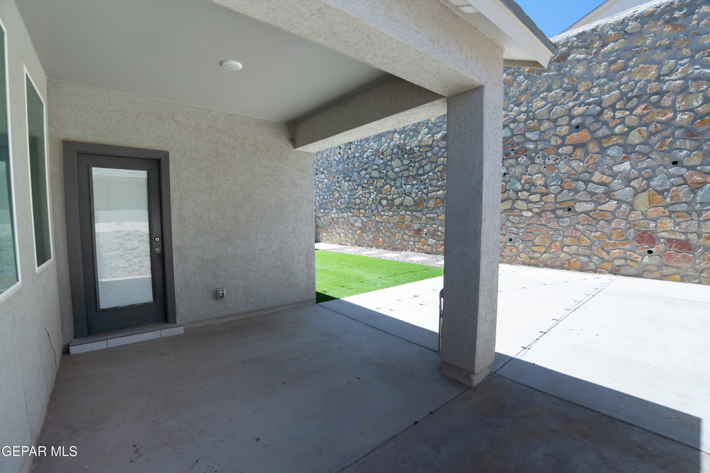 1677 Asbury Street - Photo 25